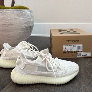 Adidas Yeezy Boost 350 V2 Kids Cream/bone White Size 4.5 Authentic